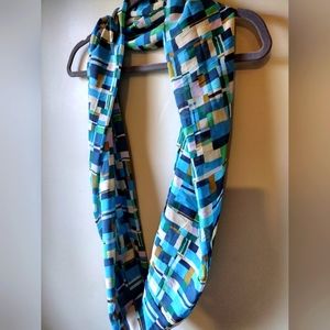 NEW Calvin Klein Chaffon Infinity Scarf